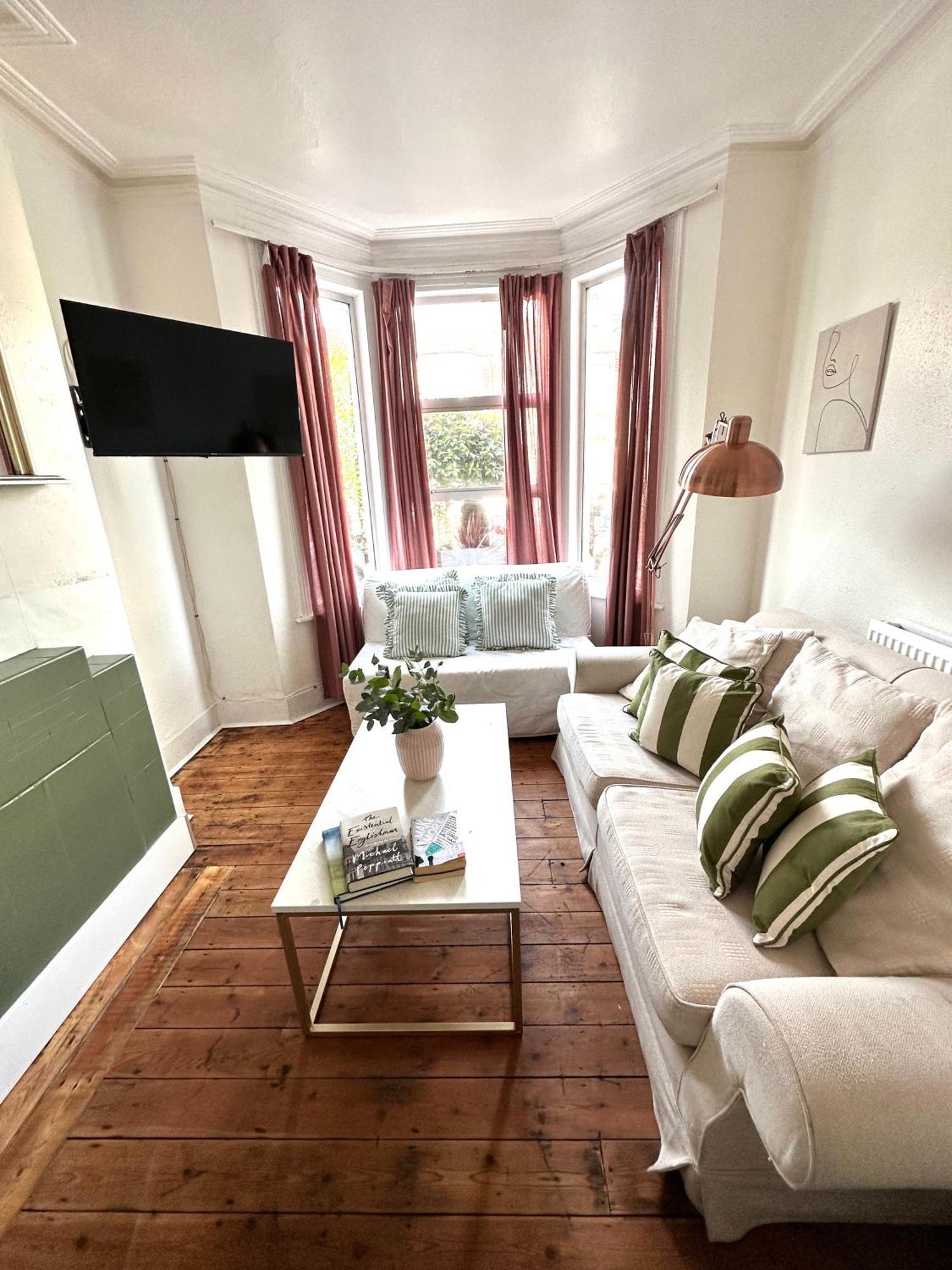 Charming, Renovated Residence In Willesden Green Λονδίνο Εξωτερικό φωτογραφία